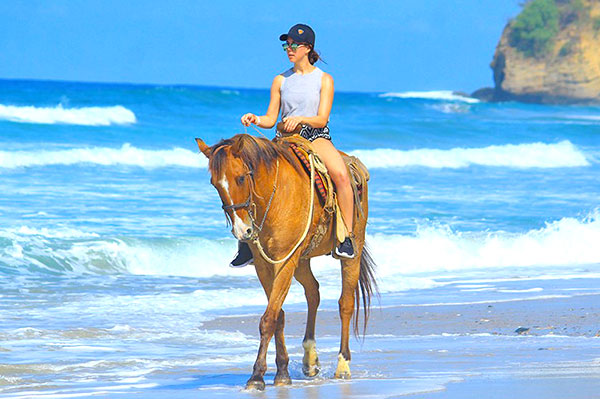Nuevo Vallarta Horseback Riding